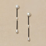 SOPHIE BUHAI MEDIUM OSIRIS PEARL EARRINGS