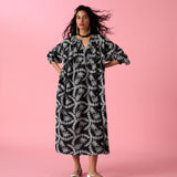 JAUNE ASLI DRESS IN BLACK ORIENTAL